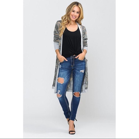 Jackets & Blazers - Long Sleeve Camo Cardi